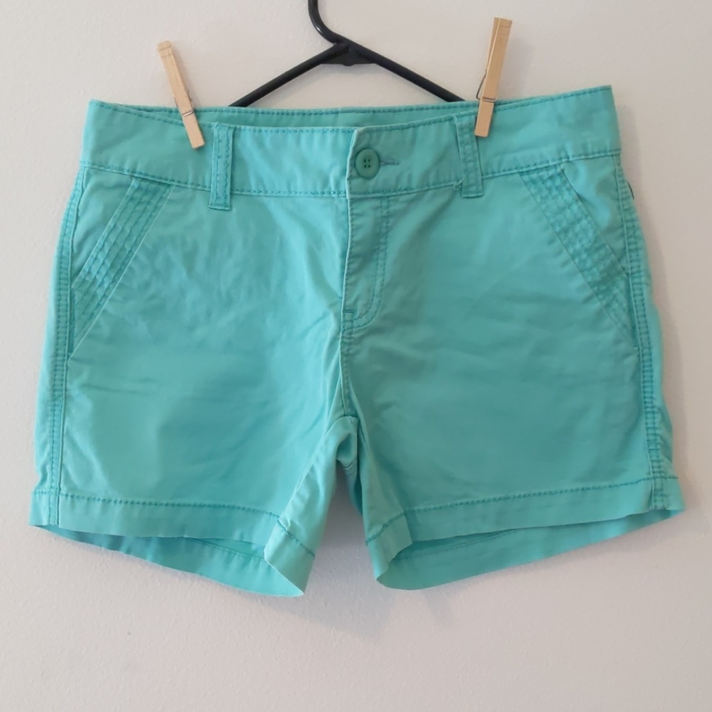 Short's sized 5/6